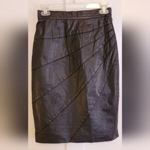 Vintage Black Leather Women's Pencil Skirt - Size 8